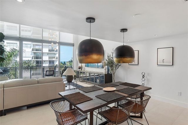 6000 Collins Ave 527, Miami Beach, FL 33140