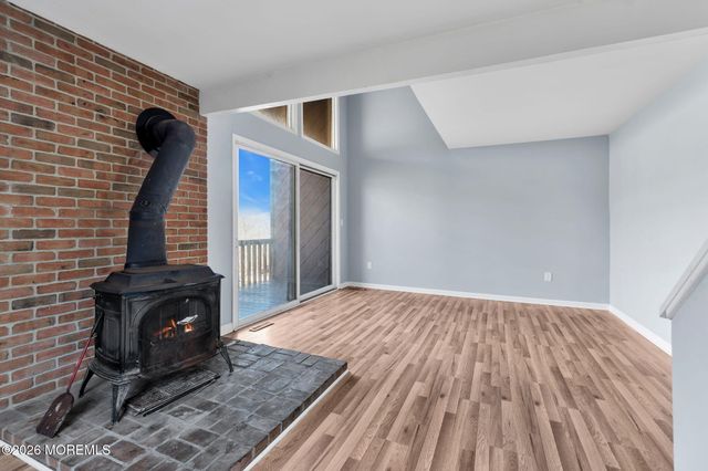 9 Village Way 6, Vernon, NJ 07462