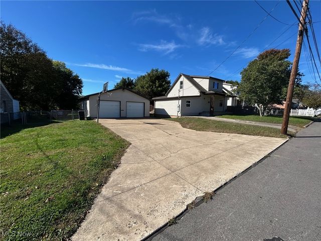 2902 23rd Street, Parkersburg, WV 26101