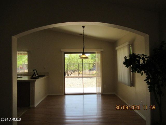 5313 W PECAN Road, Laveen, AZ 85339