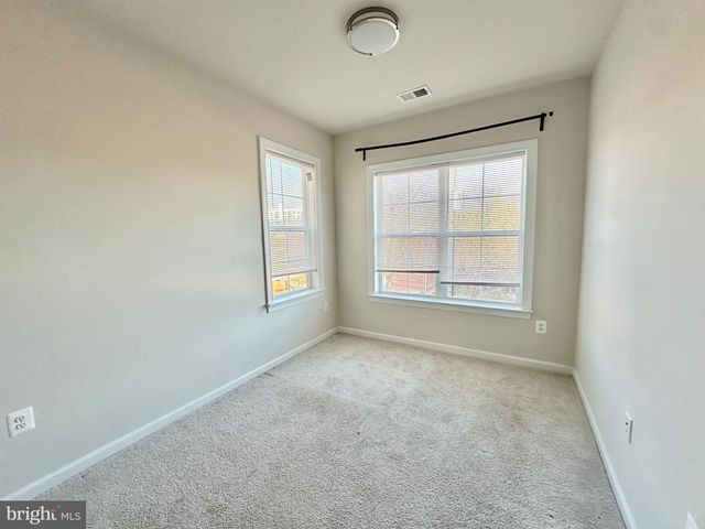 4711 CHEROKEE ST, College Park, MD 20740