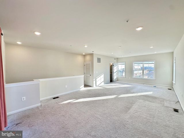 4711 CHEROKEE ST, College Park, MD 20740