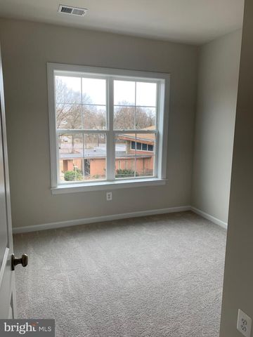 4711 CHEROKEE ST, College Park, MD 20740