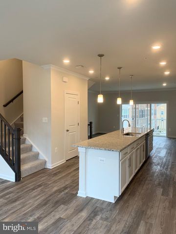 4711 CHEROKEE ST, College Park, MD 20740