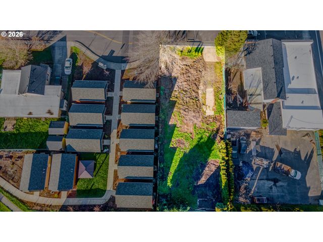 1758 AGUILAS Ct Ne, Salem, OR 97301