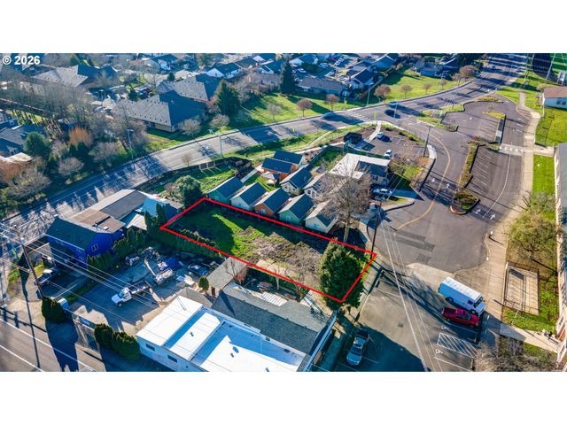 1758 AGUILAS Ct Ne, Salem, OR 97301