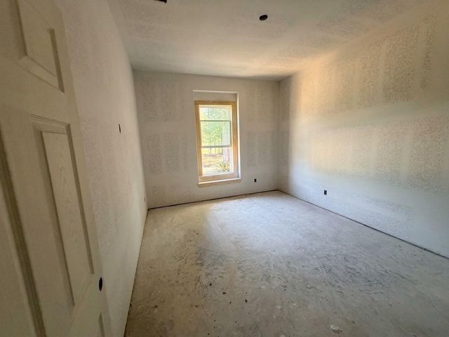 93 County Road 3372, Cleveland, TX 77327