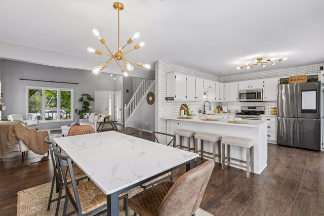 8906 Woodhall Crossing N, Brooklyn Park, MN 55443