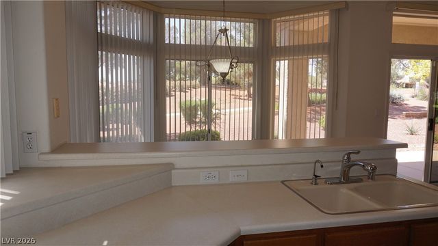 9341 Villa Ridge Drive, Las Vegas, NV 89134
