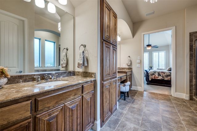 11124 Berkeley Hall Lane, Frisco, TX 75033