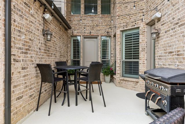 11124 Berkeley Hall Lane, Frisco, TX 75033