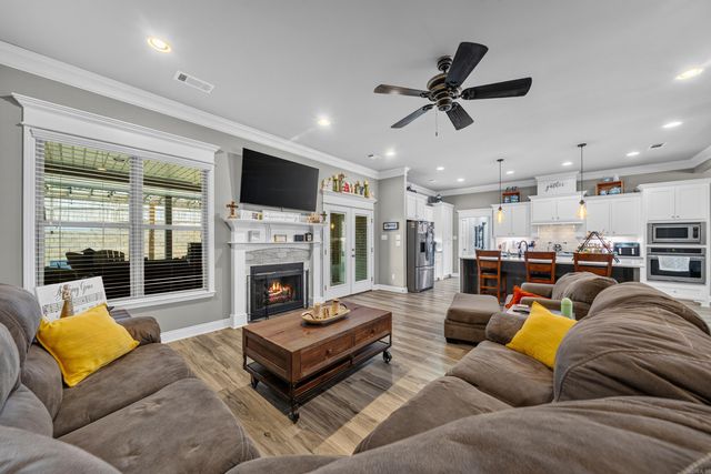 2922 Palamino Drive, Benton, AR 72015