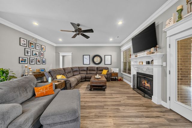 2922 Palamino Drive, Benton, AR 72015