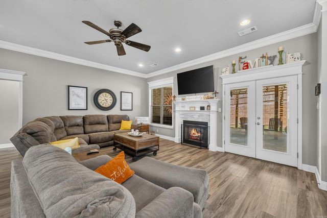 2922 Palamino Drive, Benton, AR 72015