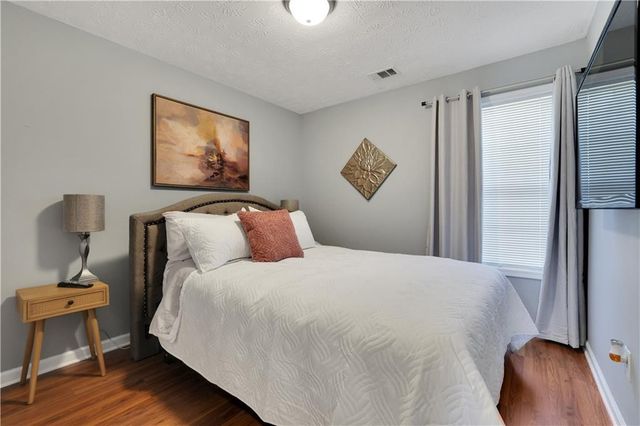 1240 Everwood Drive, Marietta, GA 30008