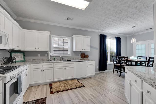 1240 Everwood Drive, Marietta, GA 30008