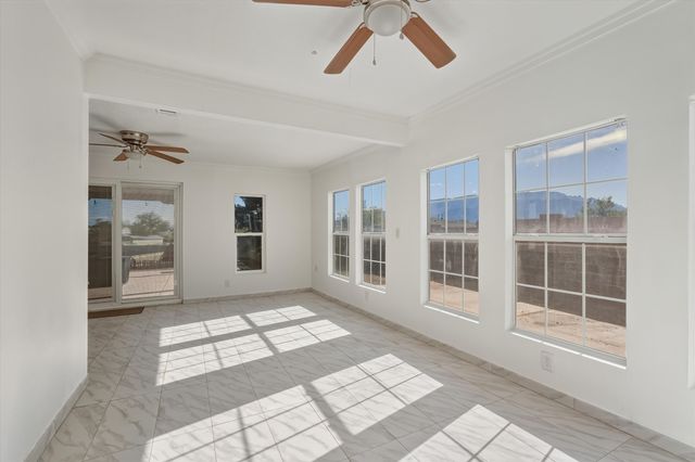 2524 Twin Buttes Drive NE, Rio Rancho, NM 87144