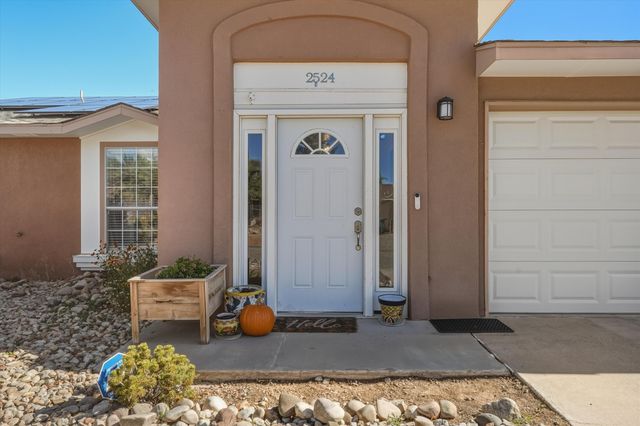 2524 Twin Buttes Drive NE, Rio Rancho, NM 87144
