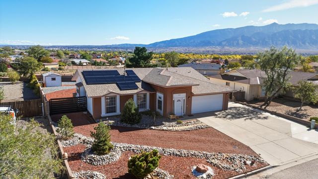 2524 Twin Buttes Drive NE, Rio Rancho, NM 87144