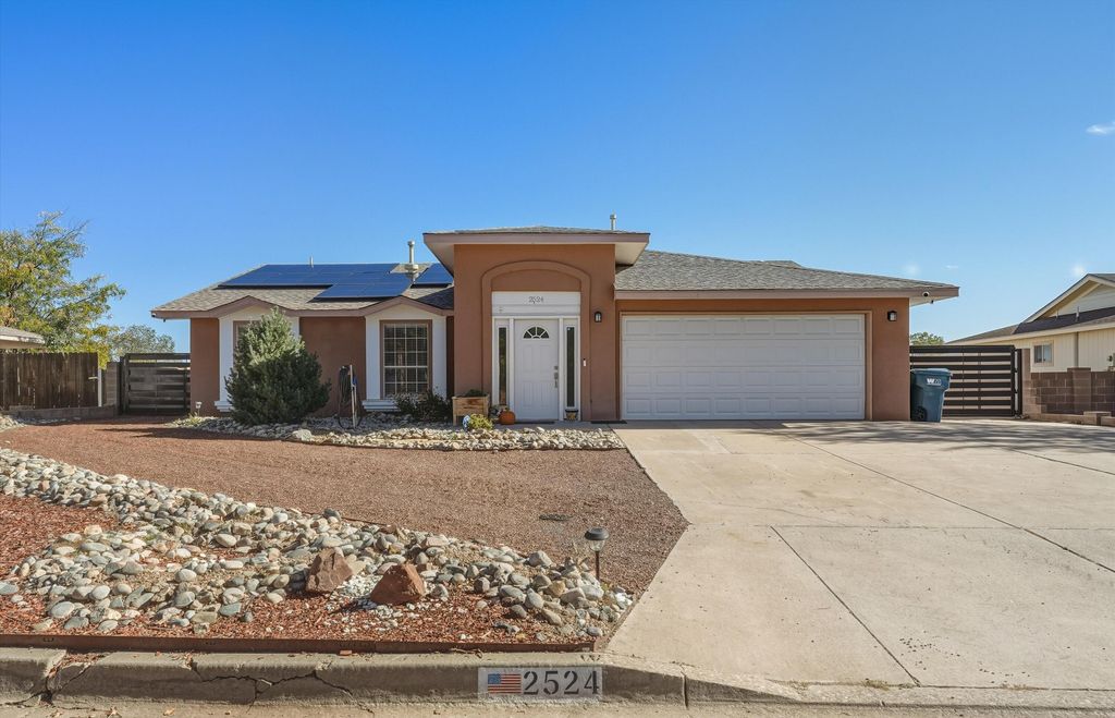 2524 Twin Buttes Drive NE, Rio Rancho, NM 87144