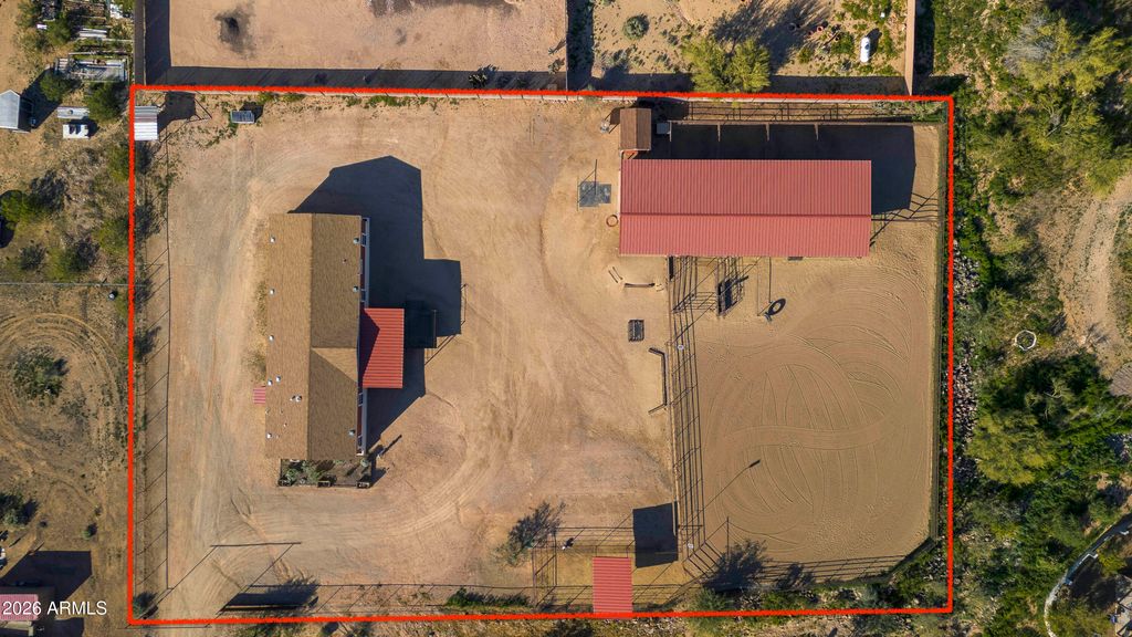 Image 2 of property listing at 39624 N Central Avenue, Phoenix, AZ 85086