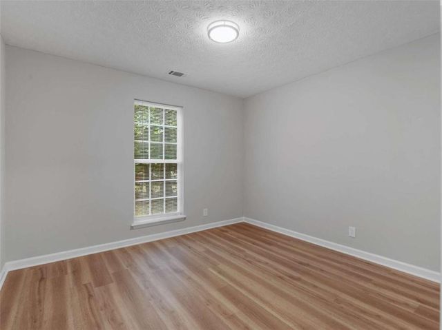 140 Oaklake Drive, Covington, GA 30016