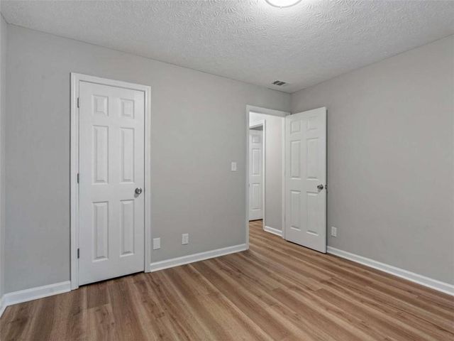 140 Oaklake Drive, Covington, GA 30016