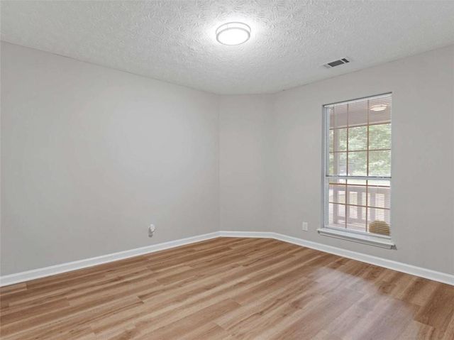 140 Oaklake Drive, Covington, GA 30016