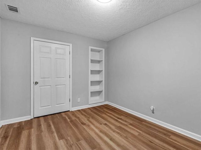 140 Oaklake Drive, Covington, GA 30016