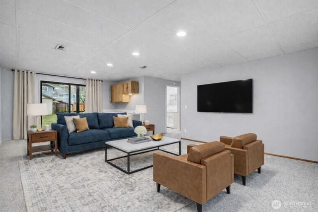 21641 SE 266th Street, Maple Valley, WA 98038