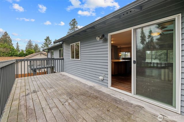 21641 SE 266th Street, Maple Valley, WA 98038