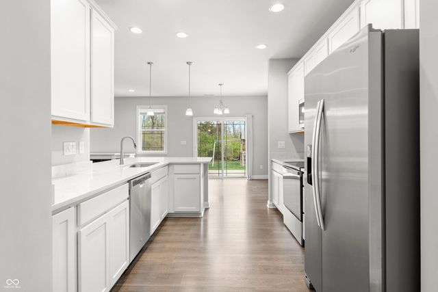 6166 Dugan Drive, Whitestown, IN 46075