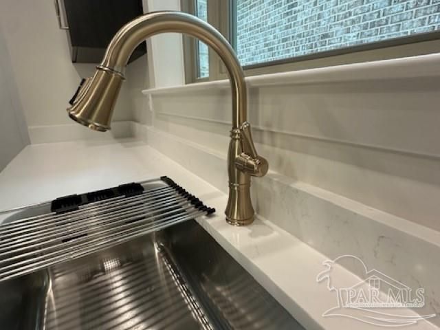 1001 W Wright St, Pensacola, FL 32502