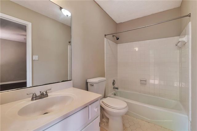2775 Bentley Place SE, Marietta, GA 30067