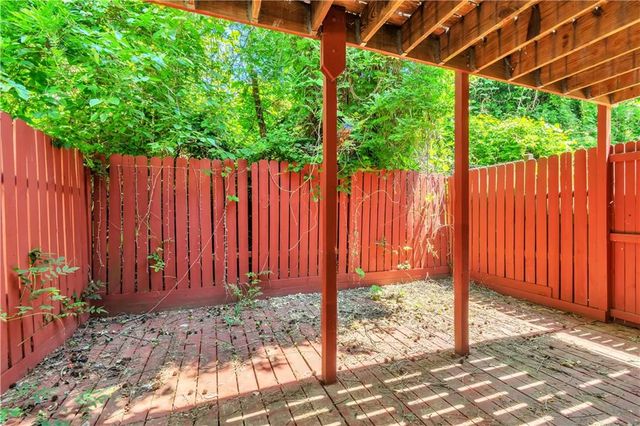 2775 Bentley Place SE, Marietta, GA 30067