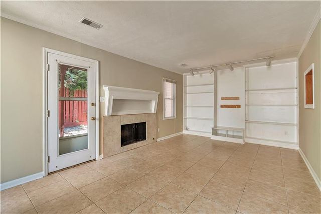 2775 Bentley Place SE, Marietta, GA 30067