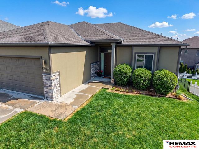 3120 Rawhide Drive, Lincoln, NE 68507