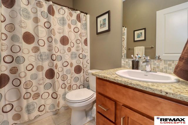 3120 Rawhide Drive, Lincoln, NE 68507