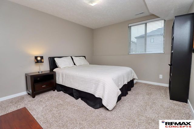 3120 Rawhide Drive, Lincoln, NE 68507