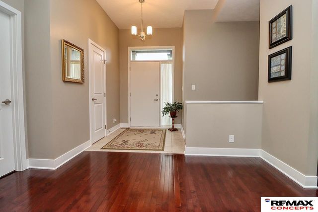 3120 Rawhide Drive, Lincoln, NE 68507