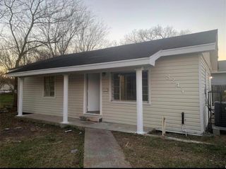 324 Delaware Street B, Houston, TX 77029