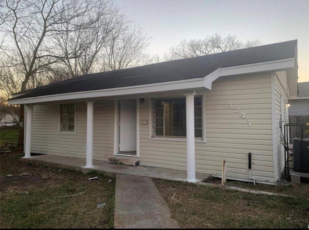 324 Delaware Street B, Houston, TX 77029