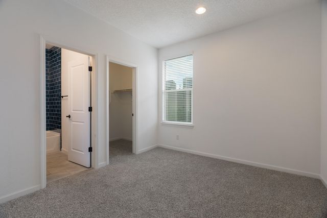 2729 KINGS CANYON Loop NE, Rio Rancho, NM 87144