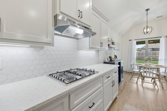 27515 E 108th Place S, Coweta, OK 74429