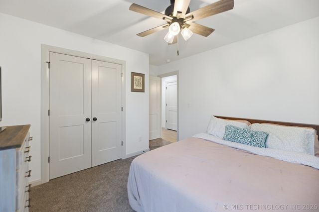 27515 E 108th Place S, Coweta, OK 74429