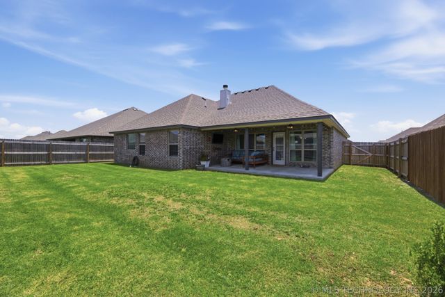 27515 E 108th Place S, Coweta, OK 74429