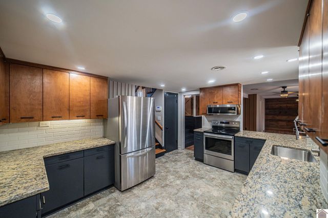 4325 Contest Road, Paducah, KY 42001