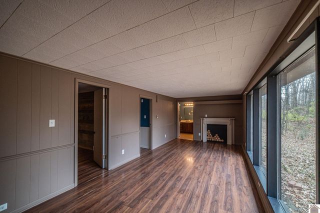 4325 Contest Road, Paducah, KY 42001