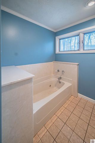 4325 Contest Road, Paducah, KY 42001