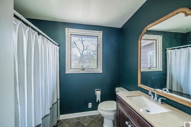 4325 Contest Road, Paducah, KY 42001